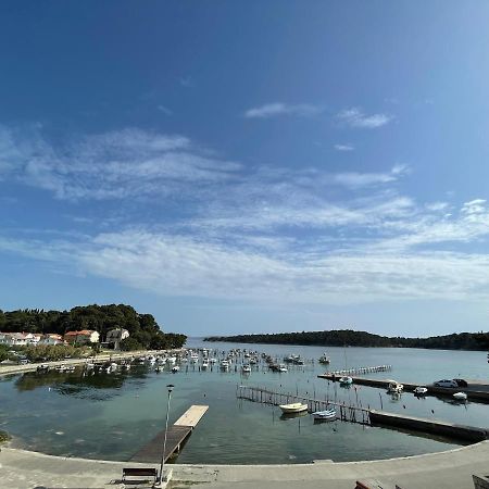 Apartmani Ruzarija Rab Town Luaran gambar