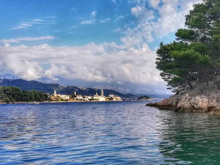 Apartmani Ruzarija Rab Town Luaran gambar